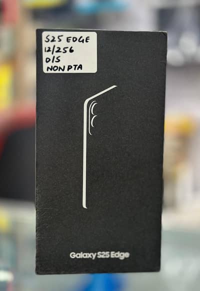 Samsung Mobile A25 5G Edge RAM / Storage: 12GB / 256GB