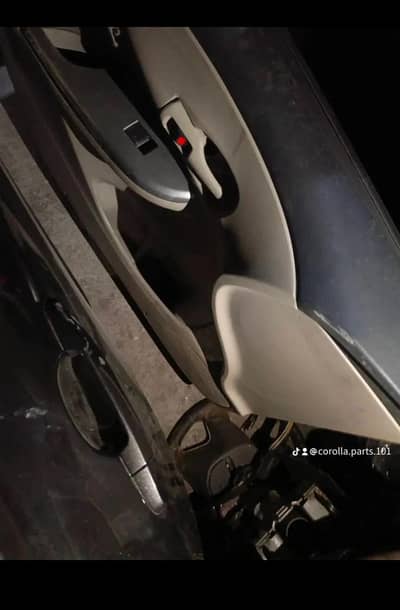 corolla 12 ,10 GLi door cards body parts available delivery available