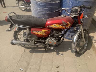 Honda 125 modle 2021 All punjab registred still ist owners name