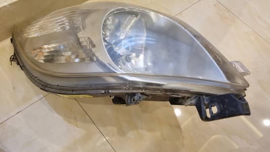 FS: Toyota Vitz 2005-2007 Headlights