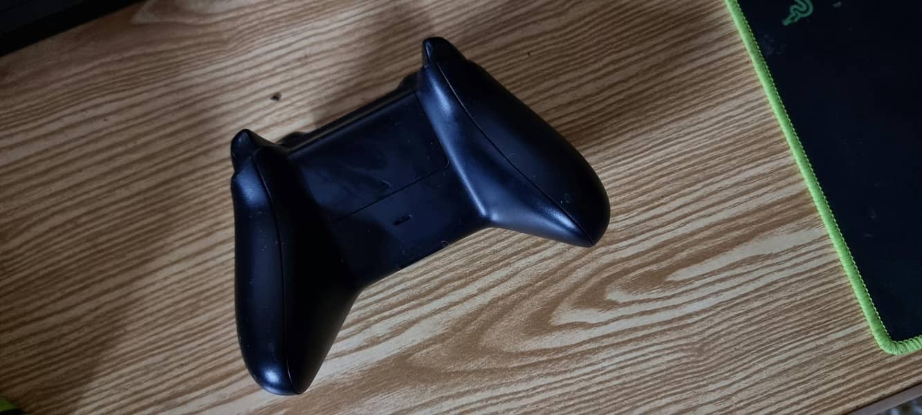 Original Xbox One Wireless Controller Clean Condition 2