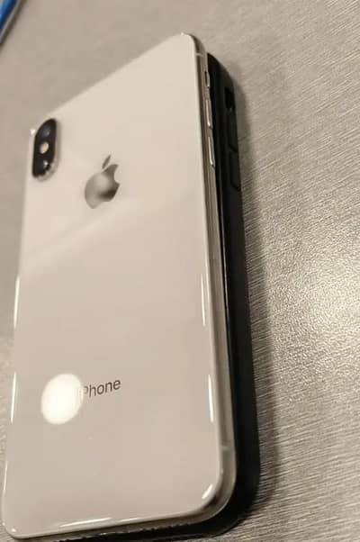 iphone x 256 GB my WhatsApp number 03 25 022 67 56
