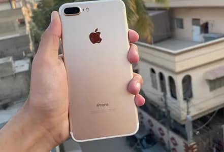 iphone 7 plus 128 GB my WhatsApp number 03 25 022 67 56