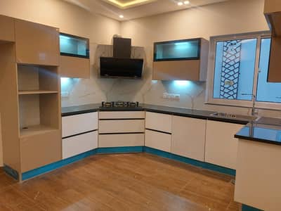 29.5 Marla Single Unit House For Rent In Bahria Town Phase-7