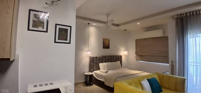 1-Bedroom Studio Luxurious Furnished Residential Apartment With Top-Notch Amenities Available For Rent!