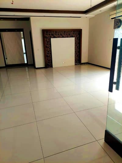 Double Unite 1 Kanal 5 Bed House Available For Rent In DHA Phase 6 Block B