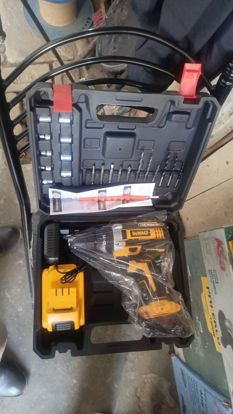 DeWalt drill machine 1