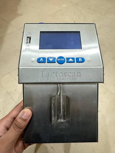 Lactoscan Milk Analyzer – Slightly Used – Excellent Condition