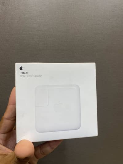 Apple adapter