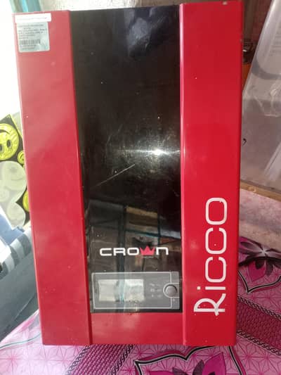 crown invertr 1200watt.