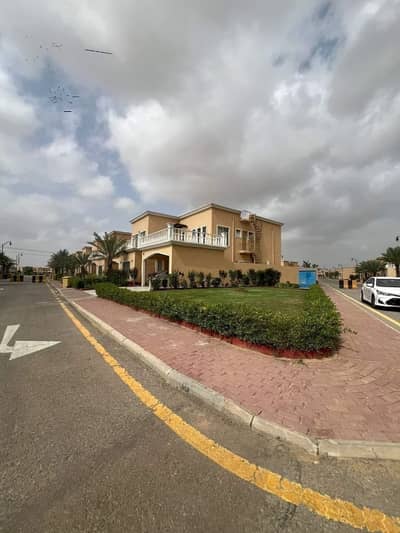 350sq yd 4Bed DDL Sports Villas with 100sq yd BackYard LAWN at LOWEST RATE of MARKET