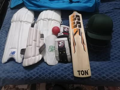 cricket hard ball kit just like new high quality with bag