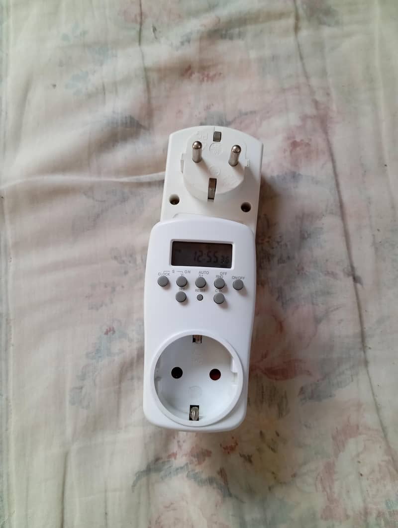 Electric digital timer 3