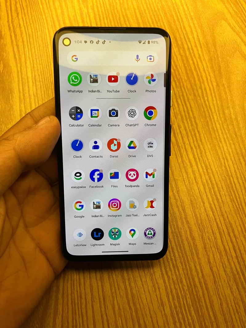 Google pixel 4a 5
