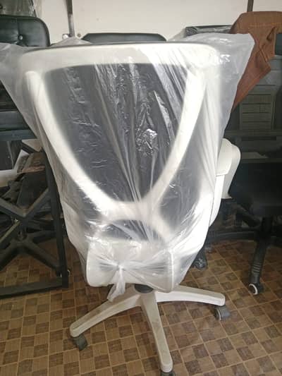 Imported chairs | Executive chairs | Chair for office use | Chairs