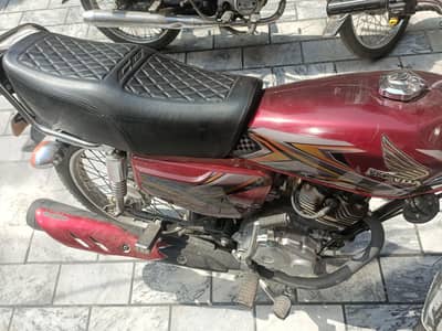 Honda CG 125  steaker 2025 ka