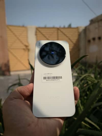 vivo x300 pro (16/512) non active 48k tax full box 10by10