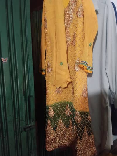 yellow green and pink kmeez for mehndi yeallow shlwar yellow dubta