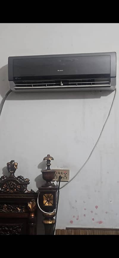 GREE INVERTER AC used in home