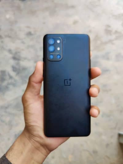 OnePlus 9R
