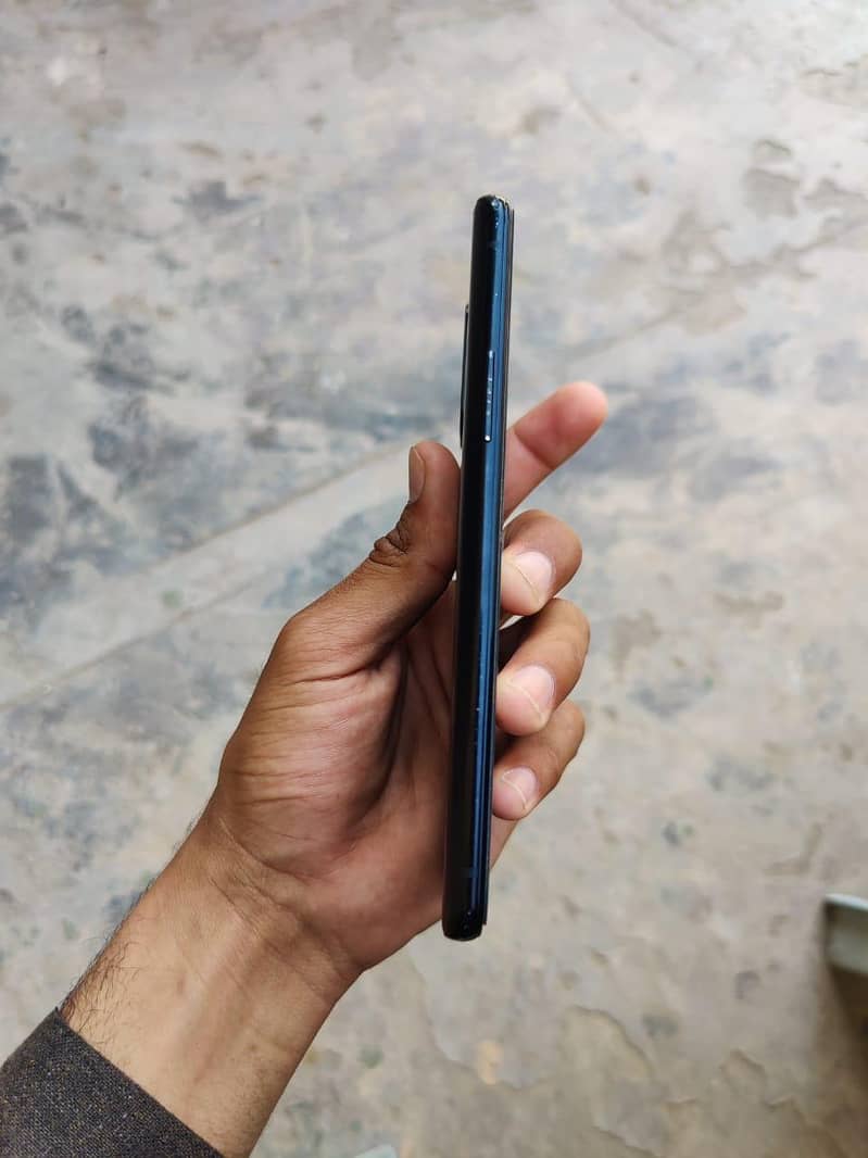 OnePlus 9R 3