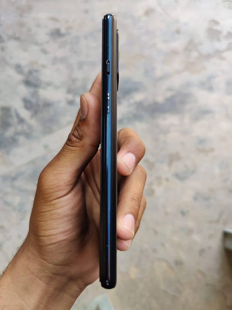 OnePlus 9R 4