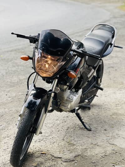 Yamaha ybr 125