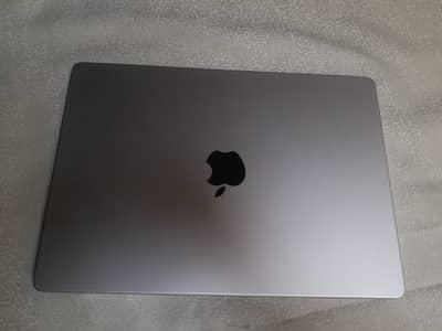 Apple MacBook Pro M1 14" (2021) Ramzan Special Offer
