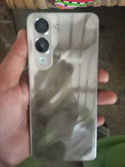 All ok 10/10 With box and charger