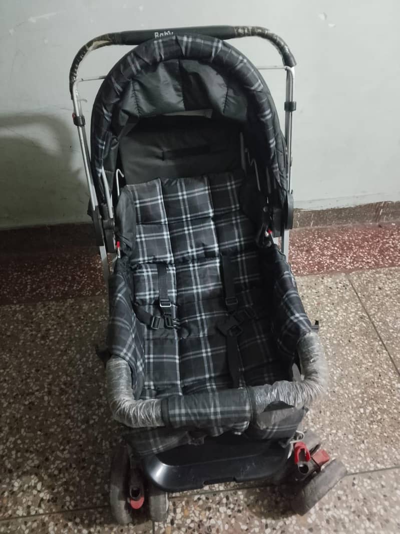 stroller/pram 0