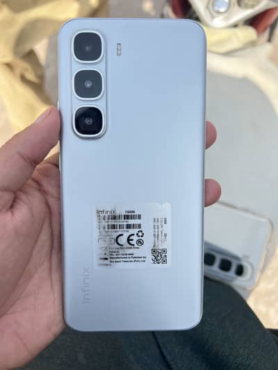 256 / 12  complete box 10/10  ha