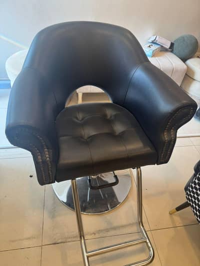 salon chair