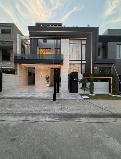 10 Marla | 5 Beds | Drawing, Dining, TV Lounge, Modern Kitchen House On Rent In DHA 6 | Block D | Lahore