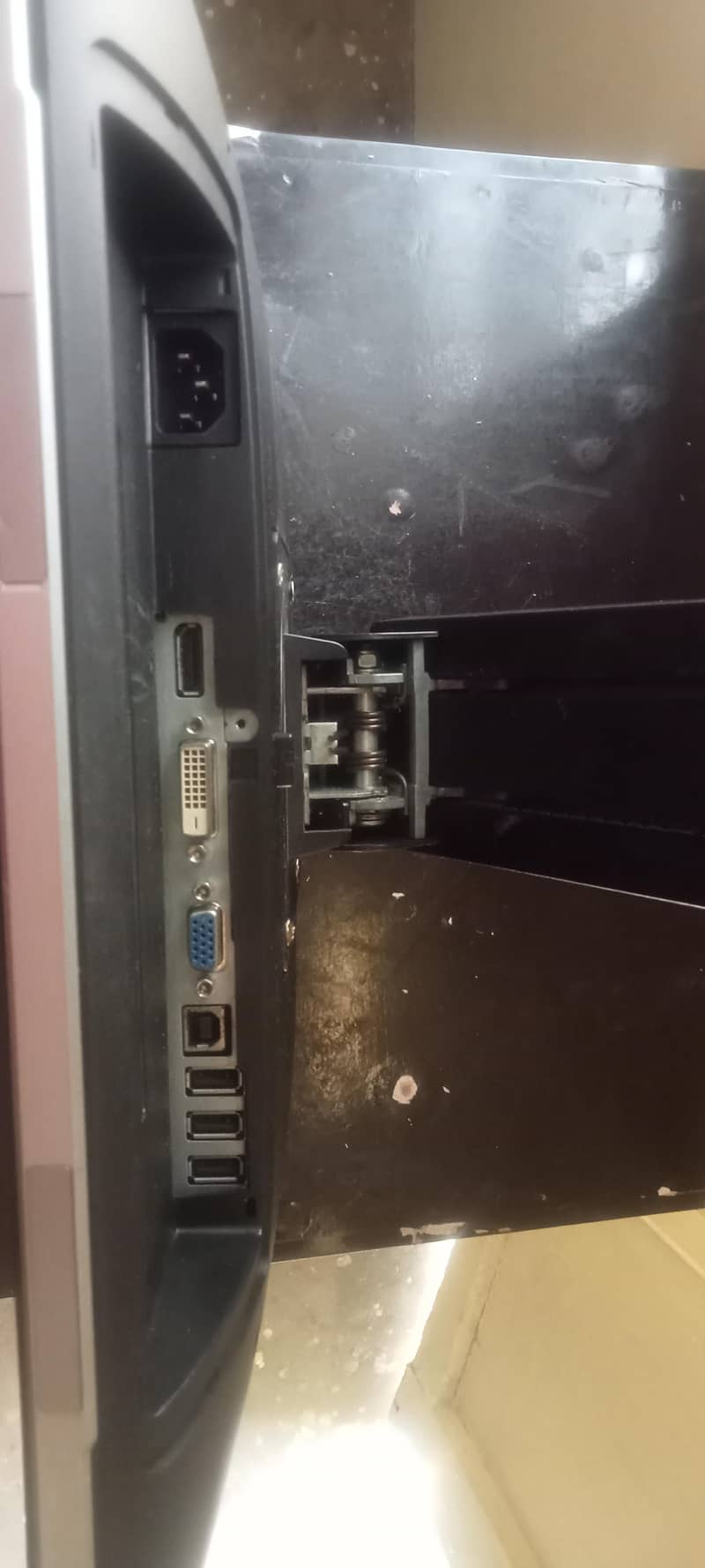 Dell Flat Panel LCD 2