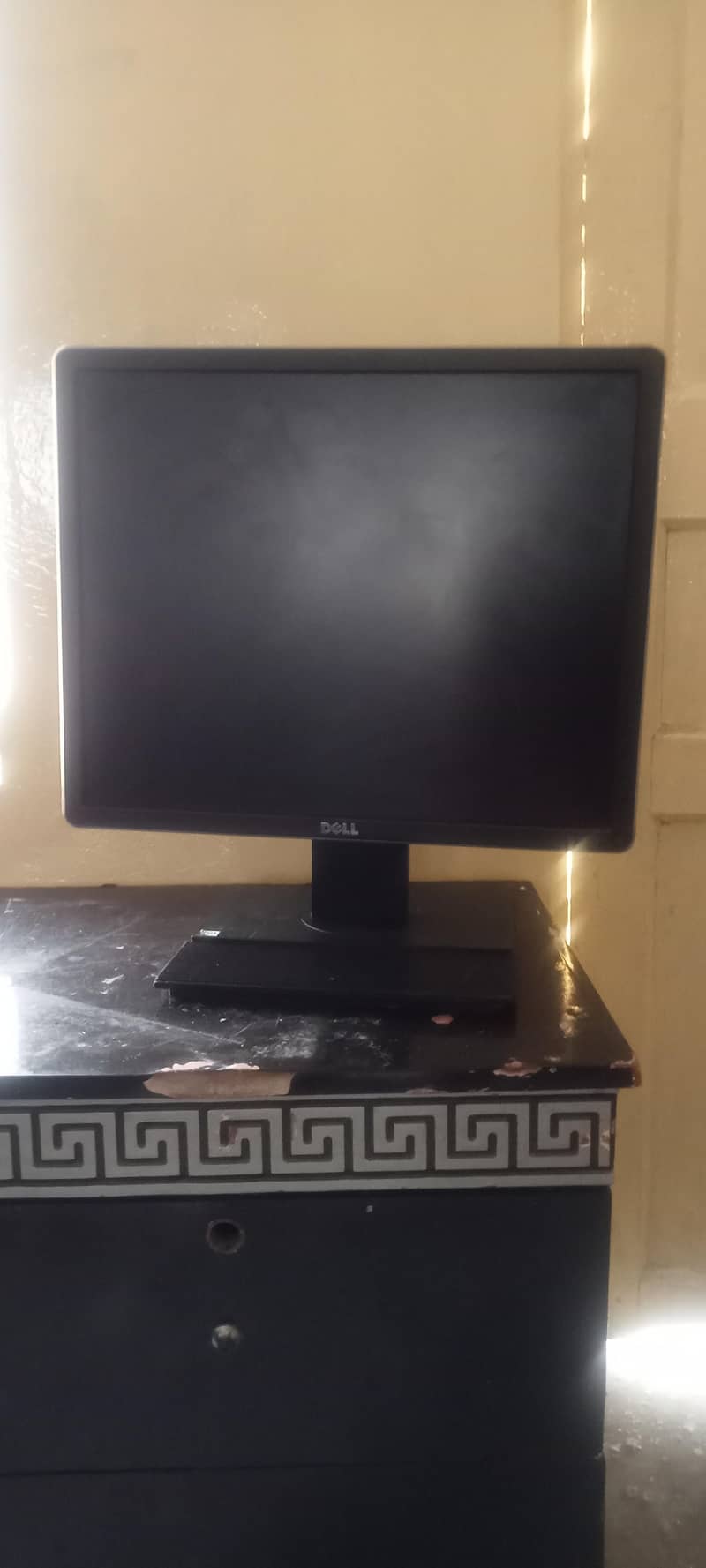 Dell Flat Panel LCD 5