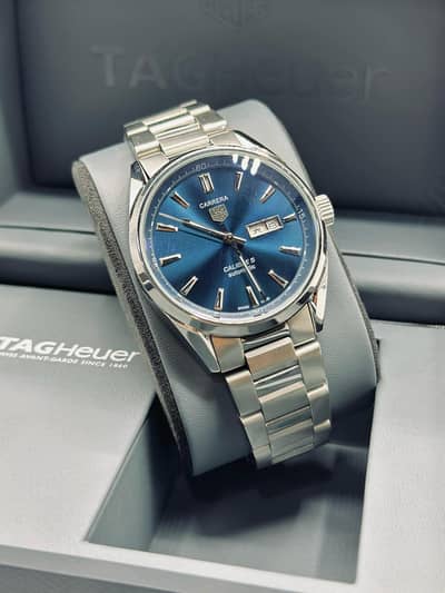 TAG HEAUR CARRERA CALIBER 5 AUTOMATIC