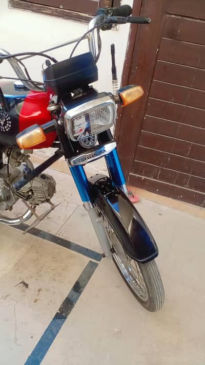 CD 70 2022 MODEL LIKE NEW