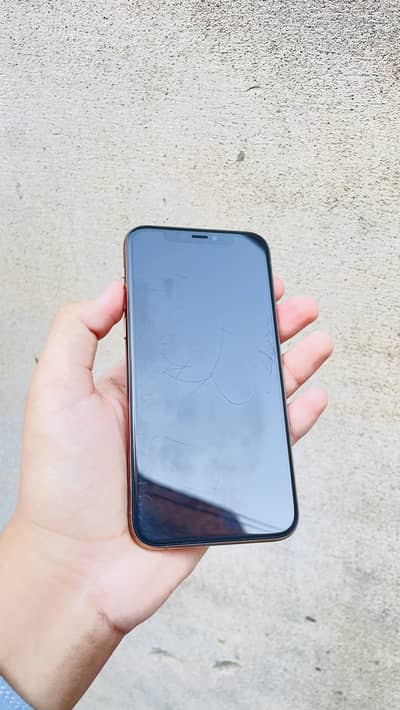 I phone 11 pro PTA Approved