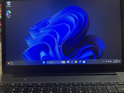 Mechrevo laptop with 8/512 storage brand new/ warranty