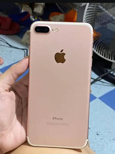 iphone 7 plus 128 GB my WhatsApp number 03 25 022 67 56