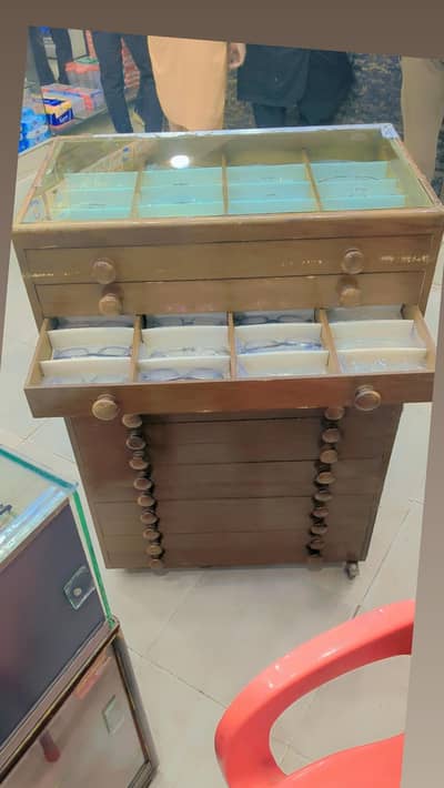 ak anak frame almari