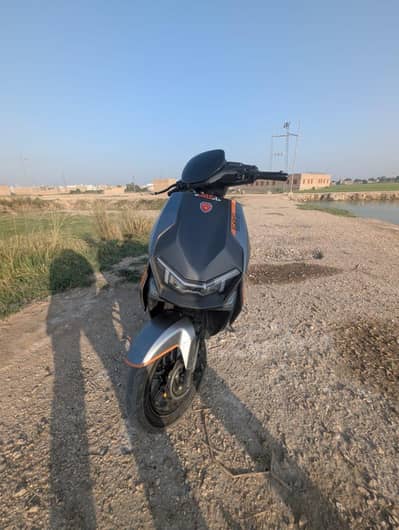 Metro E8s mountain climber for sale 125 KM full range