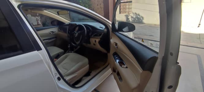 Toyota Yaris 1.5 ATIV  2021