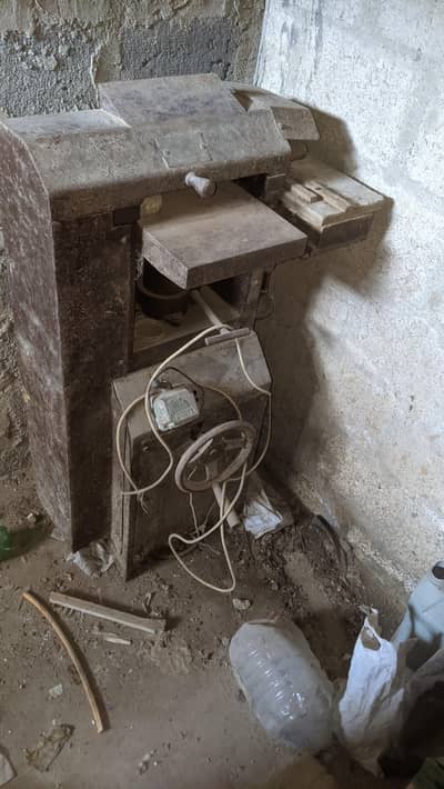 Wood gauger machine, full heavy Of Zubair