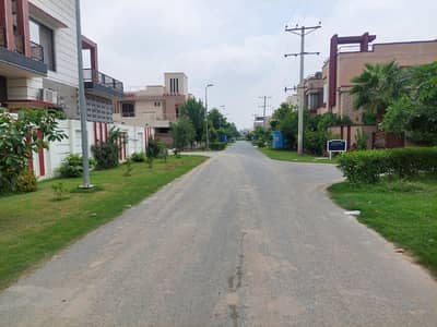 5 Marla Residential Plot For Sale In Woods Block In Paragon City Lahore Cantt