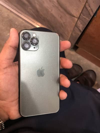 Iphone 11 pro. 64 GB . Description ma sari details han Read it
