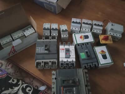 الیکٹریکل آئٹمز بلک سیل آفر