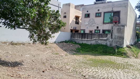 PREMIUM 10 MARLA RESIDENTIAL PLOT AVAILBLE FOR SALE BAHRIA TOWN JASMINE BLOCK LAHORE