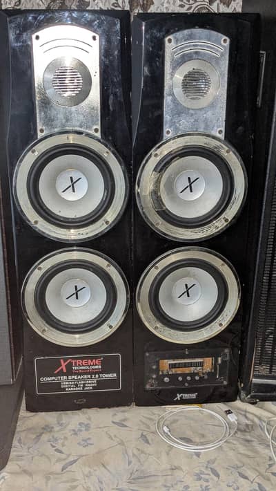 Xtreme speaker tower read discreaption