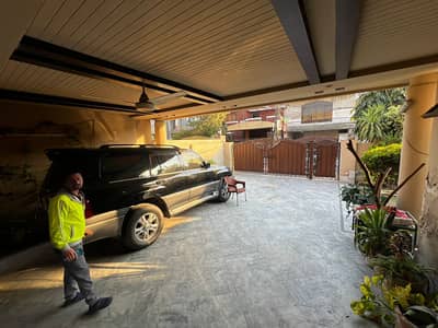 1 Kanal House Available For Rent For Office And Family'S